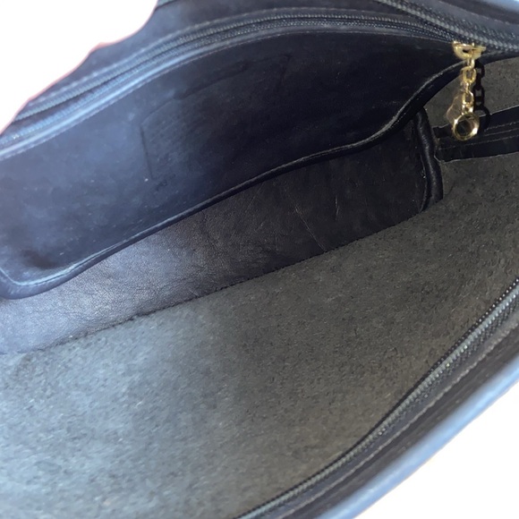Coach “Worth” Vintage Black Leather Crossbody Bag 1996 - Picture 10 of 11